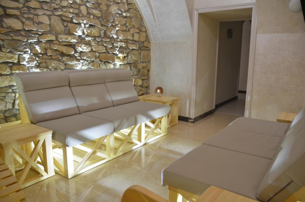 Allureinn Hotel And Spa Chernivtsi Luaran gambar