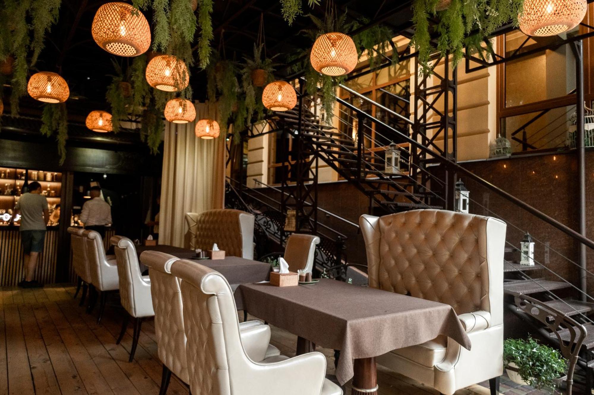 Allureinn Hotel And Spa Chernivtsi Luaran gambar